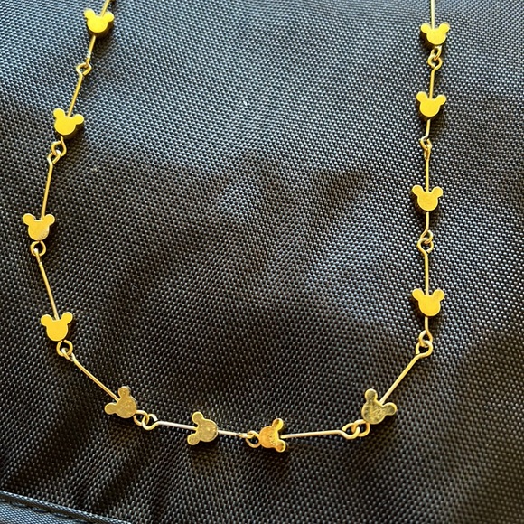 DISNEY GOLDTONE Mickey necklace - Picture 3 of 3